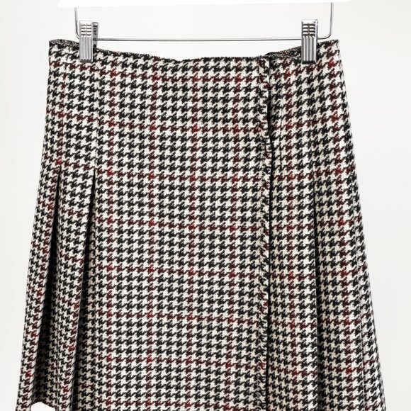 Miu Miu 2006 Red/Black Pleated Checkered Mini Skirt - Picture 5 of 8